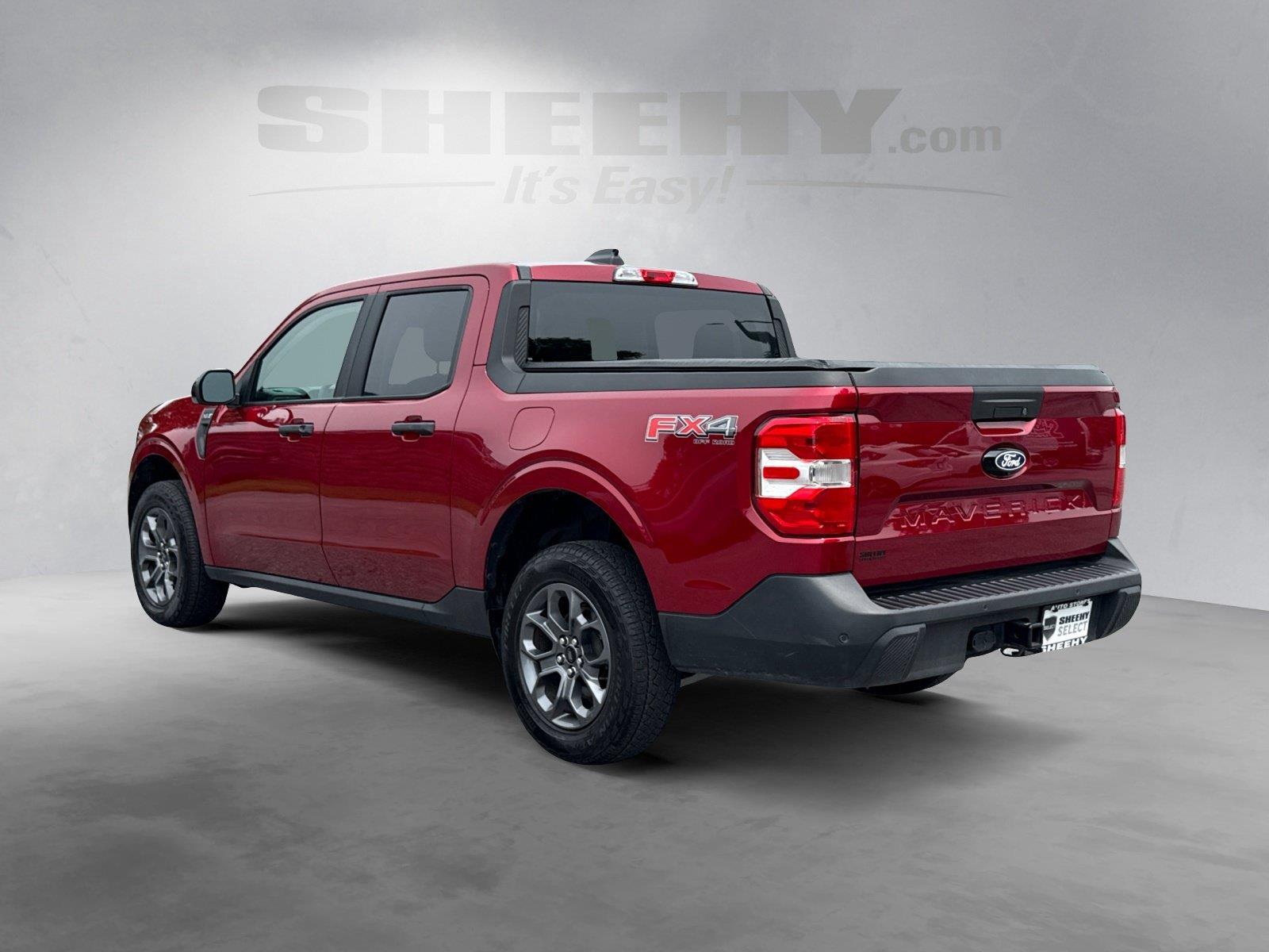 Used 2025 Ruby Red Metallic Tinted Clearcoat Ford XLT image 13