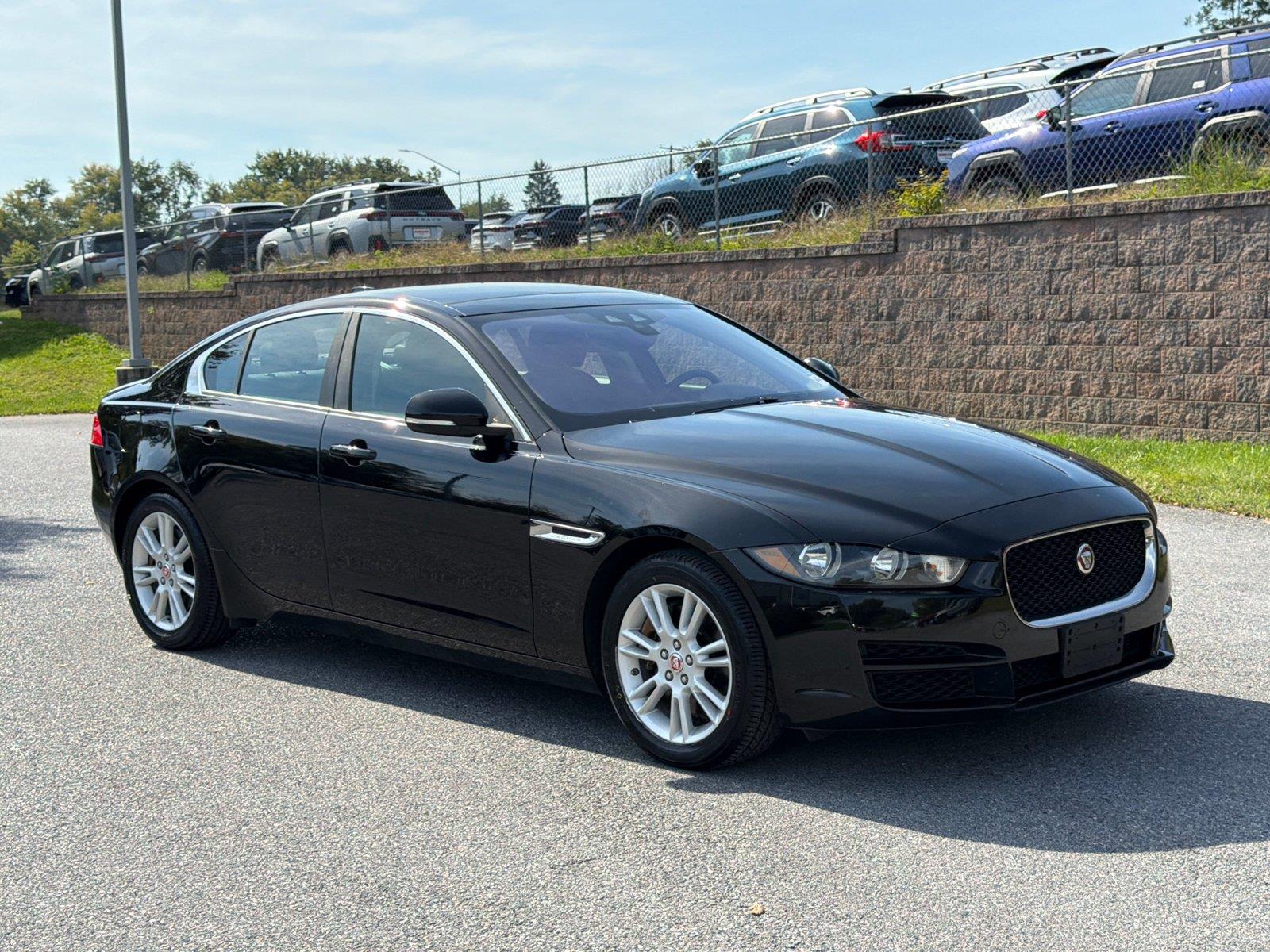 2018 Jaguar XE 25t Premium AWD