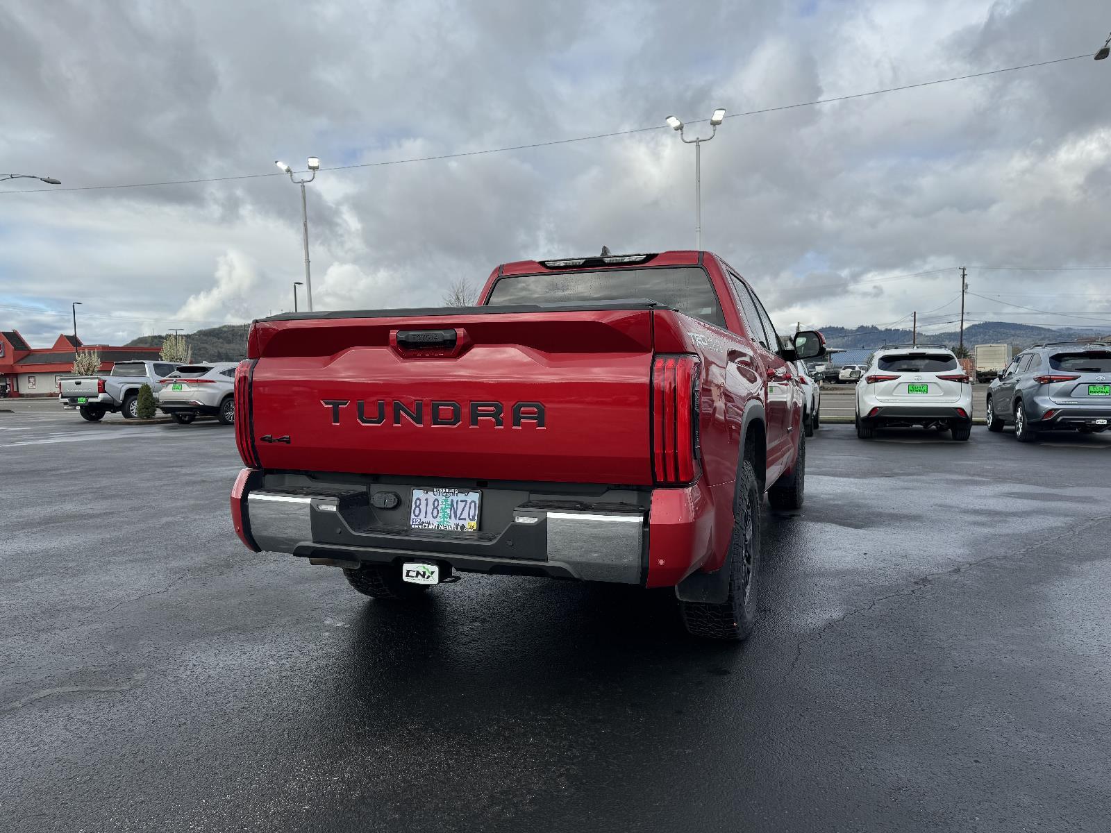Used 2022 Toyota Tundra SR5 in Roseburg OR 5TFLA5DB8NX005321 Clint
