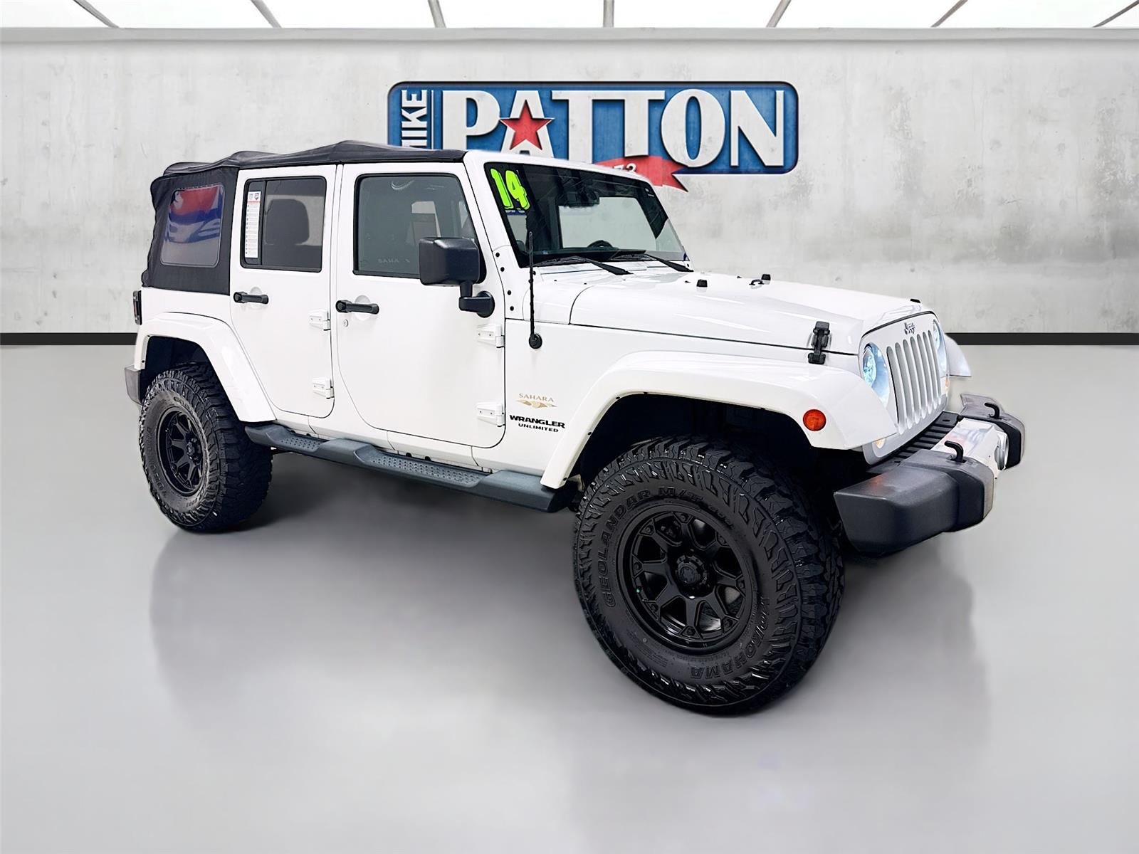 2014 Jeep Wrangler Unlimited Sahara 4WD