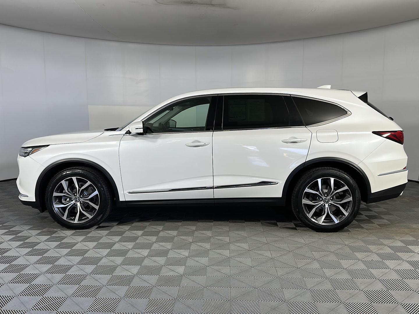 Certified Used 2023 Platinum White Pearl Acura SH-AWD w/Tech image 4