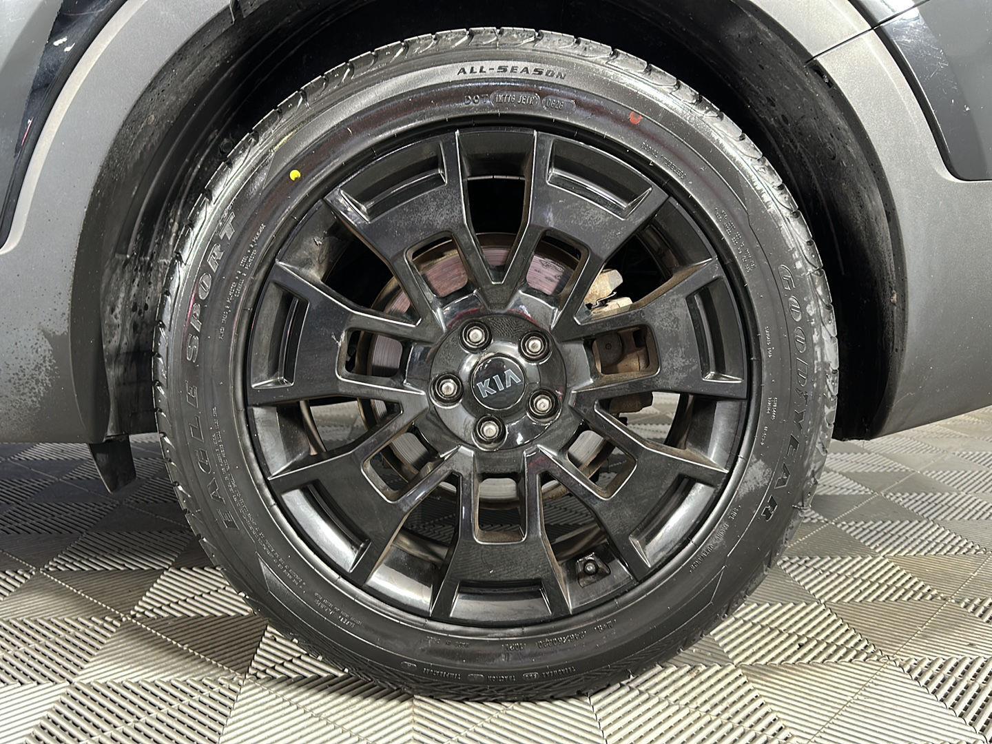 Used 2021 Ebony Black Kia EX image 7