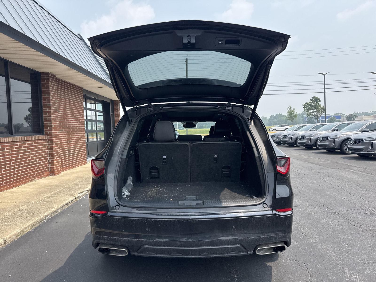 Used 2024 Majestic Black Pearl Acura SH-AWD w/A-SPEC image 7