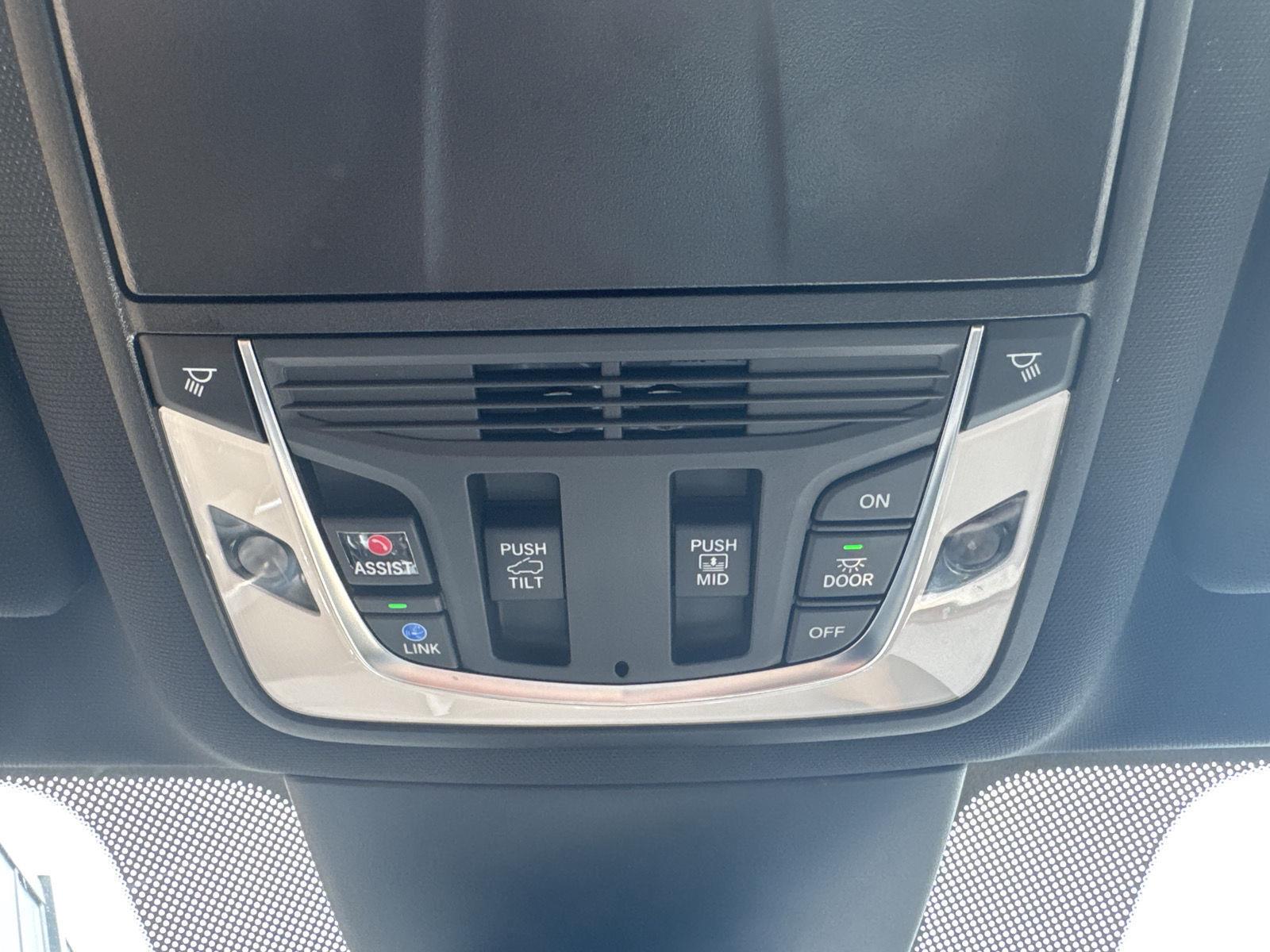 Used 2024 Majestic Black Pearl Acura SH-AWD w/A-SPEC image 21