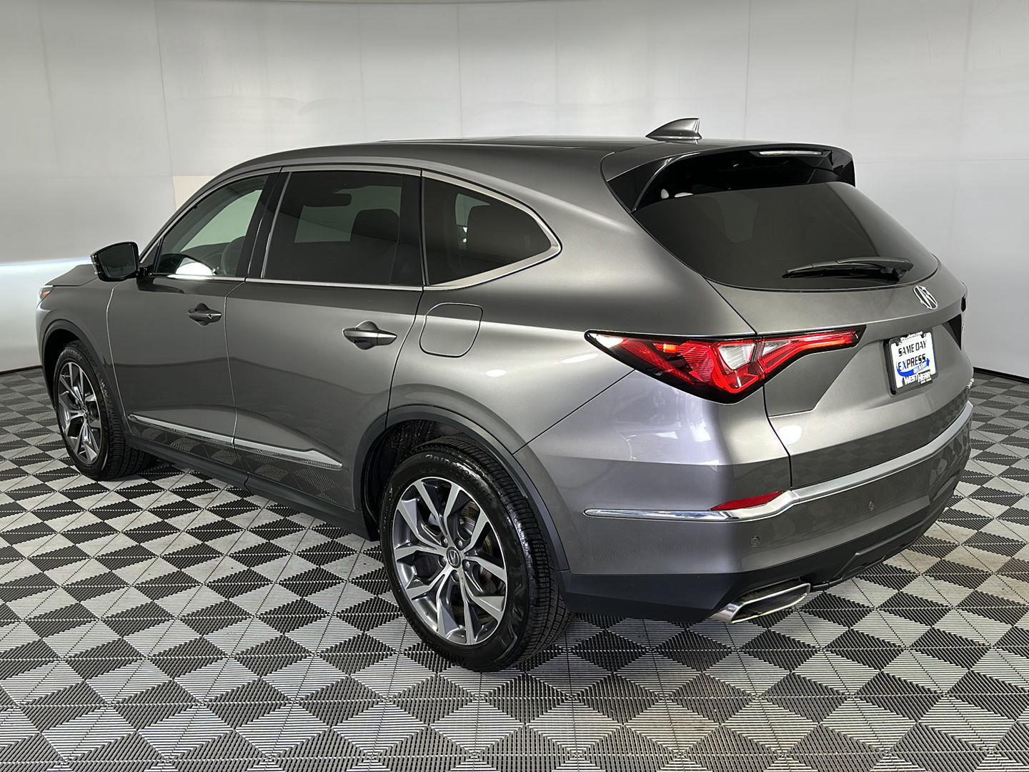 Used 2024 Liquid Carbon Metallic Acura SH-AWD w/Tech image 25