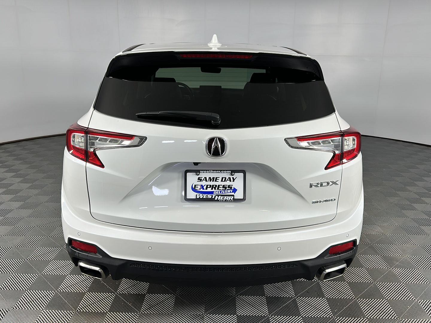 Certified Used 2024 Platinum White Pearl Acura w/Technology Package image 24