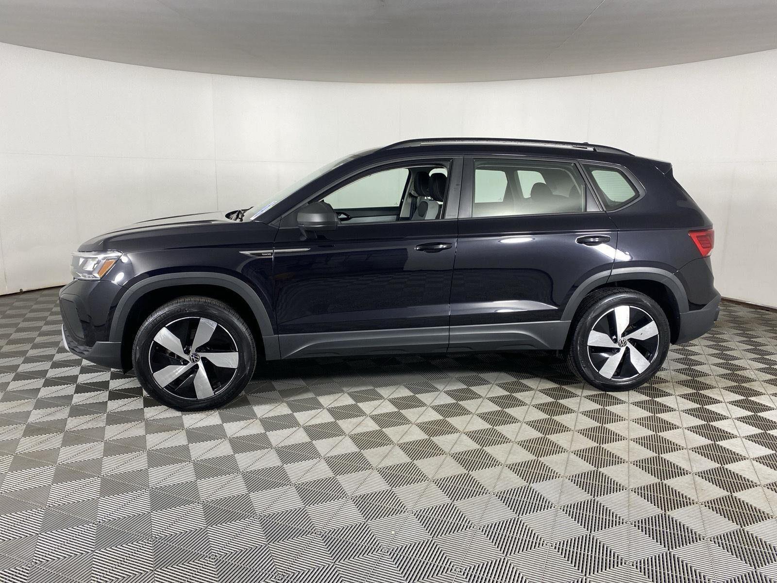 Used 2024 Deep Black Pearl Volkswagen S image 10