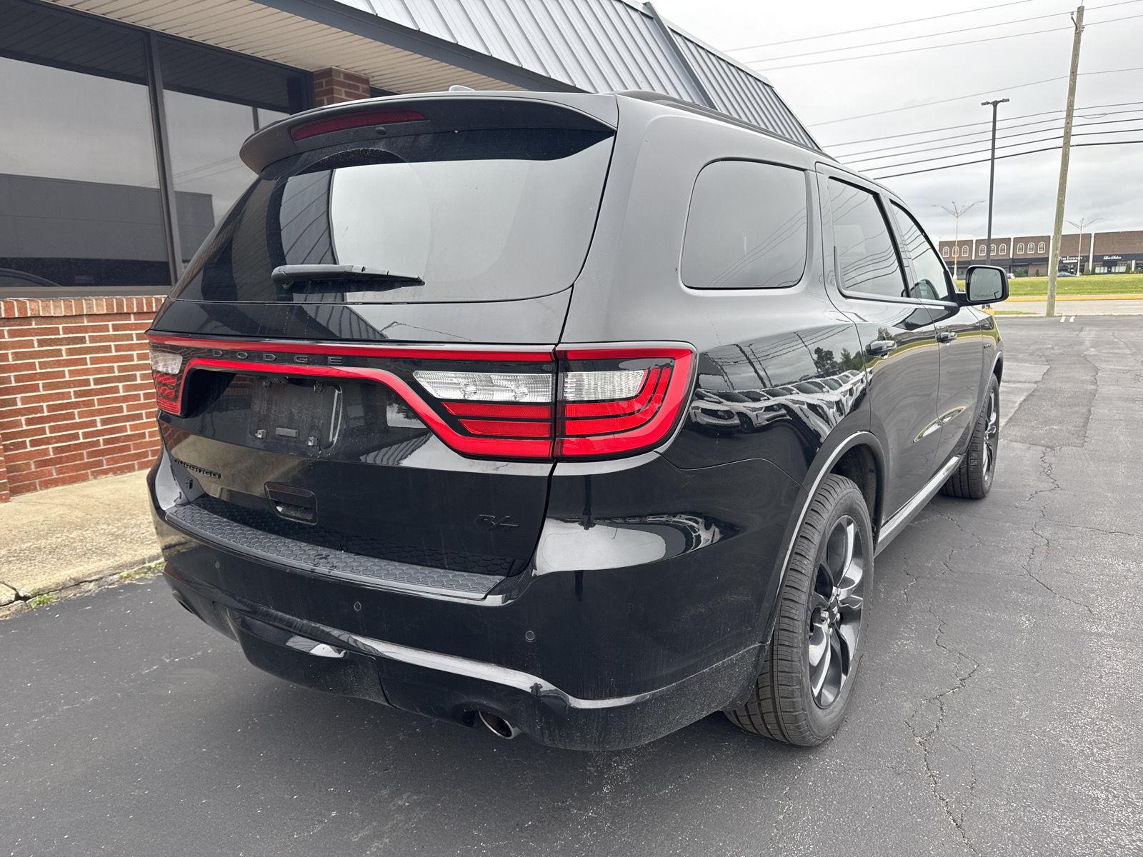 Used 2023 DB Black Clearcoat Dodge R/T Plus image 7