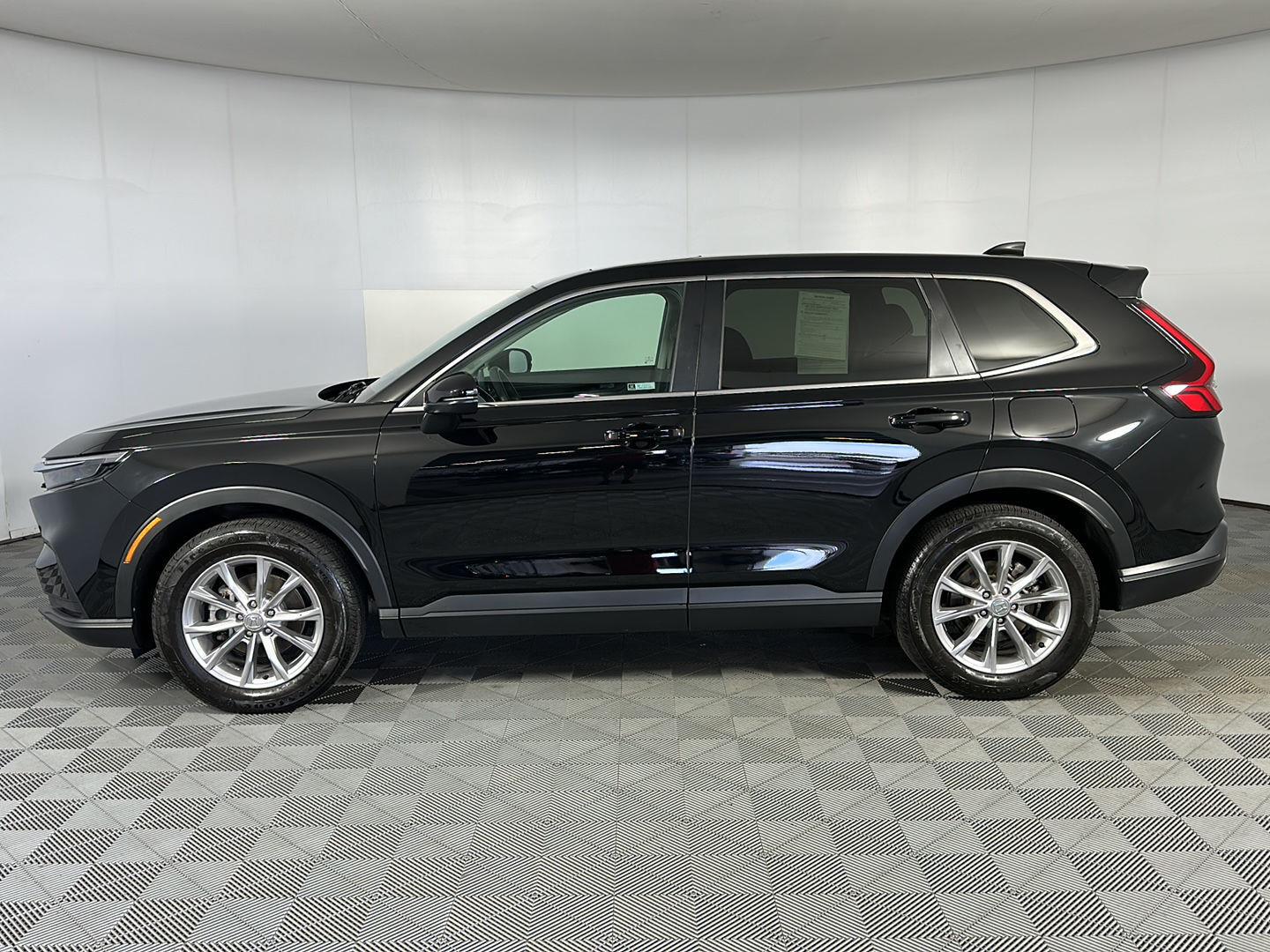 Used 2023 Crystal Black Pearl Honda EX image 6