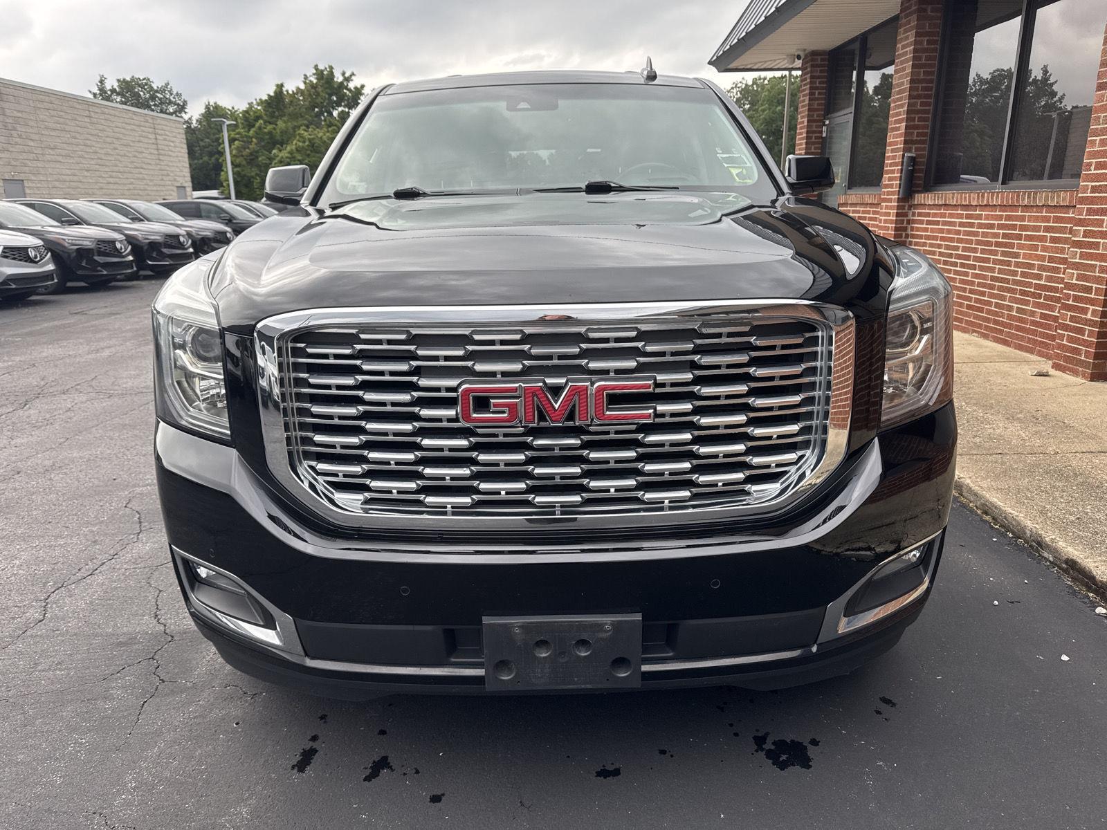 Used 2018 Onyx Black GMC Denali image 2