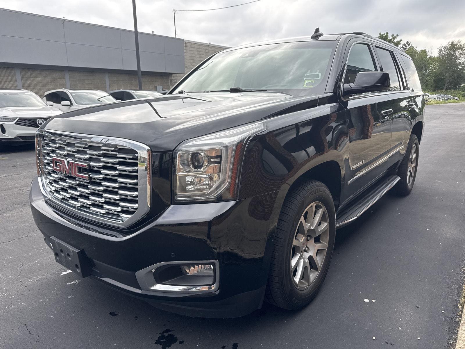 Used 2018 Onyx Black GMC Denali image 3