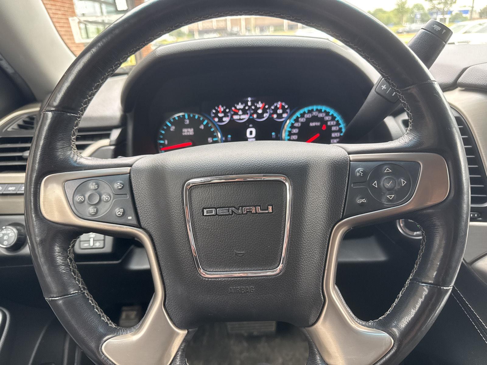 Used 2018 Onyx Black GMC Denali image 14