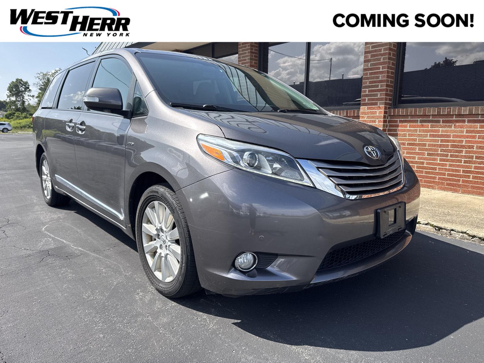 2017 Toyota Sienna Limited Premium 7-Passenger AWD