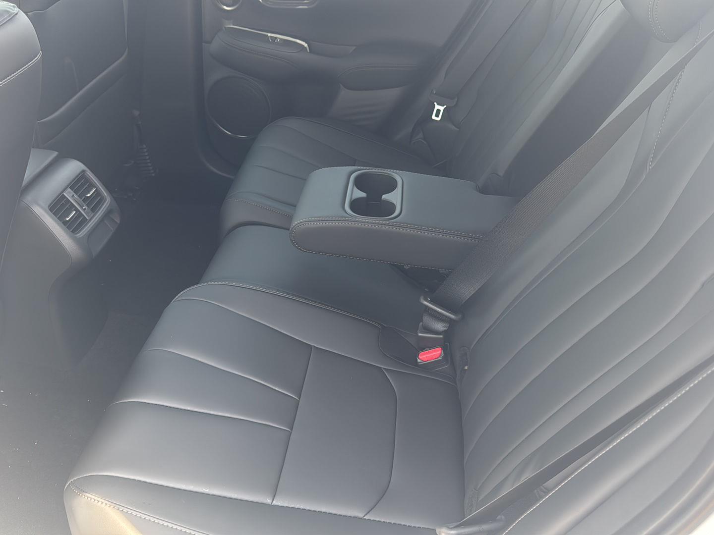 New 2026 Platinum White Pearl Acura Base image 15