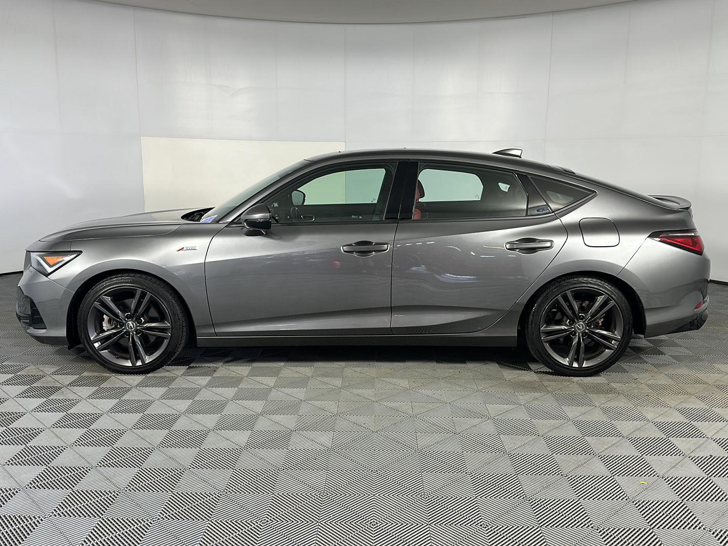 Used 2024 Liquid Carbon Metallic Acura w/Tech w/A-SPEC image 5