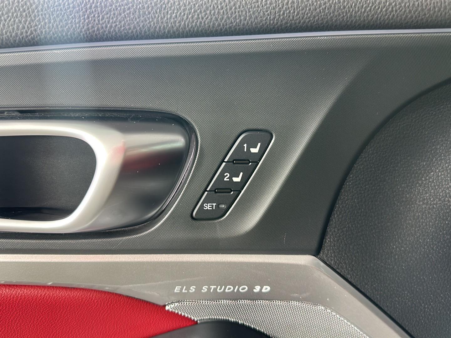 Used 2024 Liquid Carbon Metallic Acura w/Tech w/A-SPEC image 9