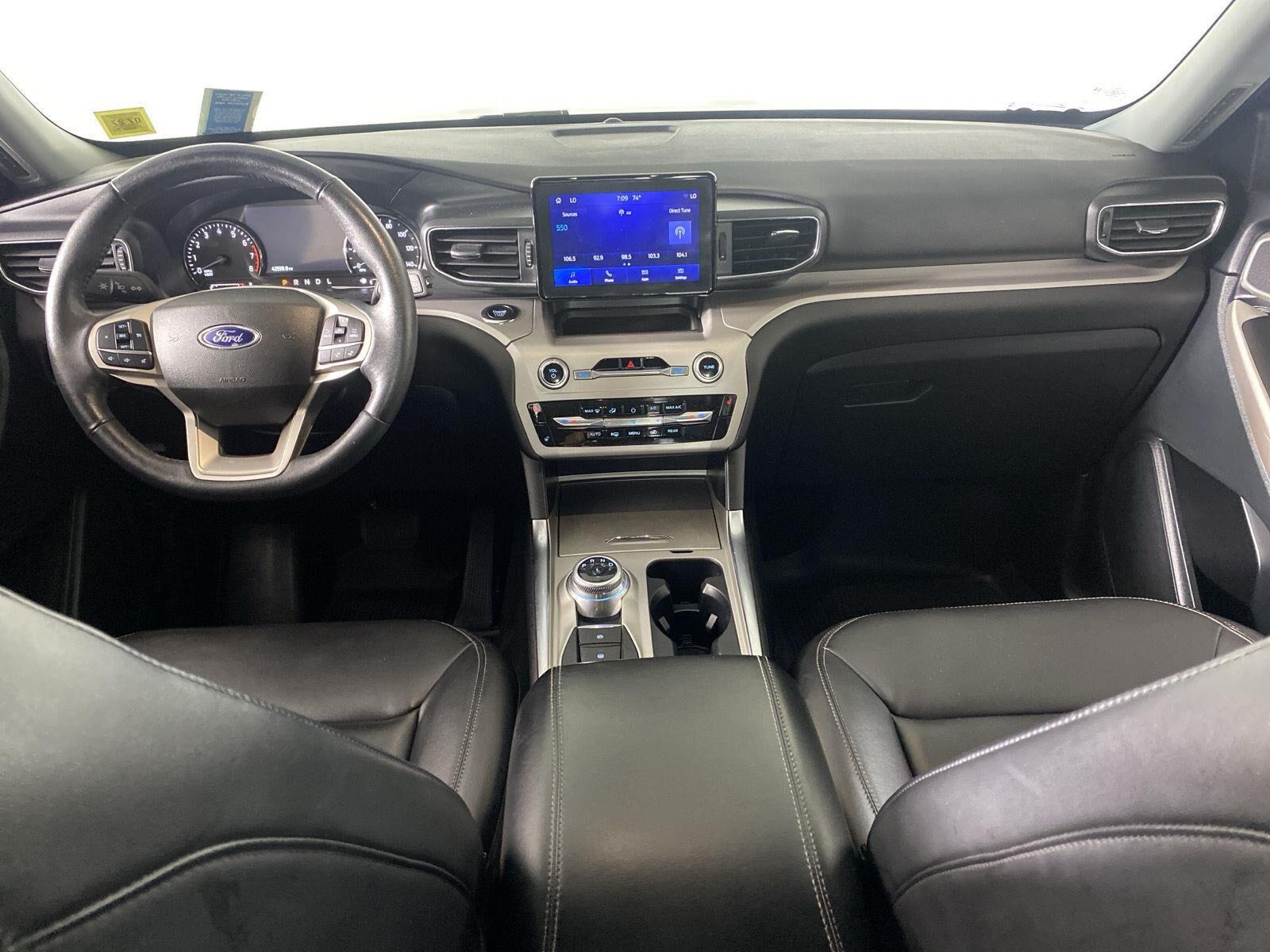 Used 2023 Agate Black Ford XLT image 23