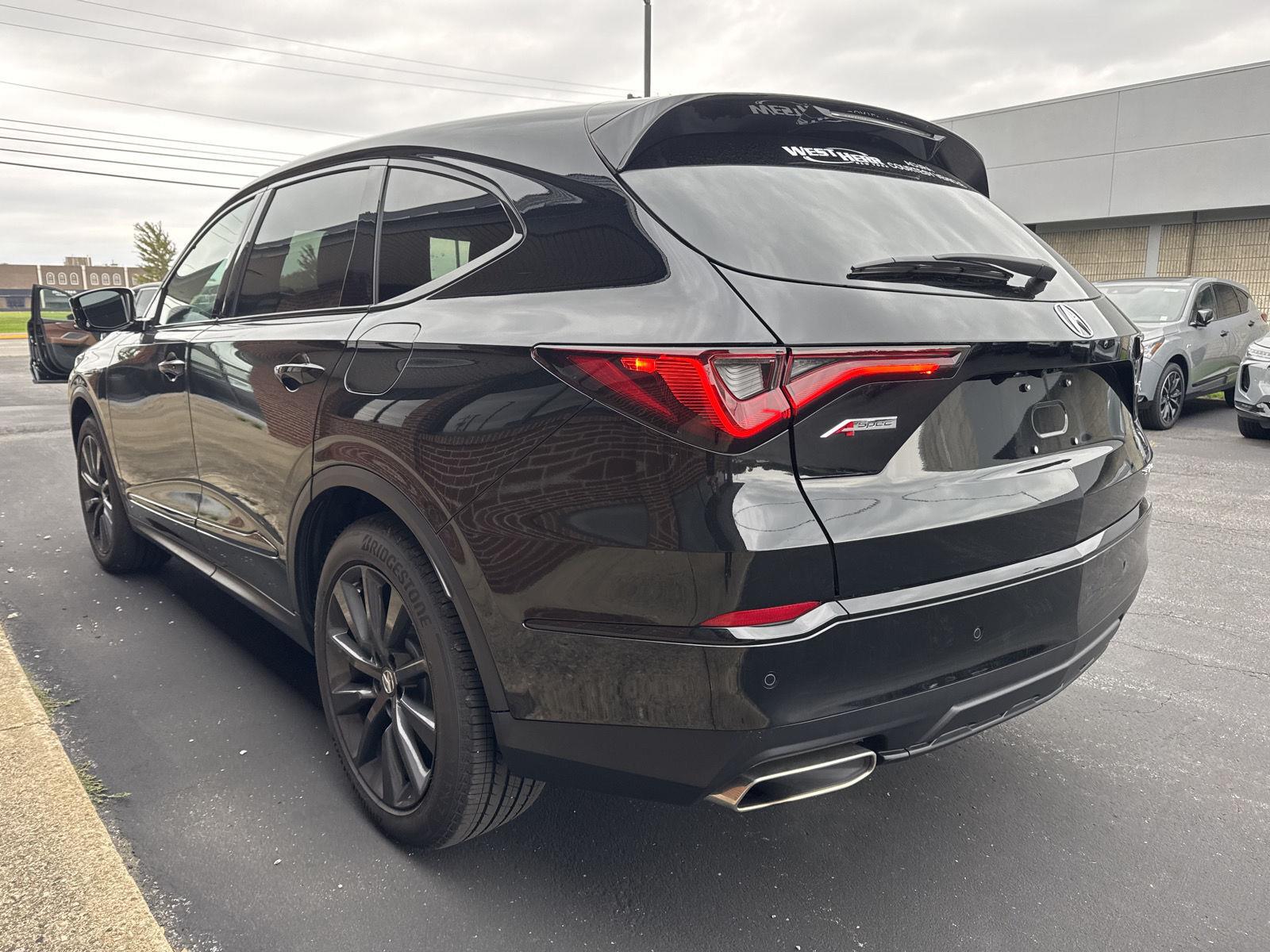 Certified Used 2026 Majestic Black Pearl Acura A-Spec image 4