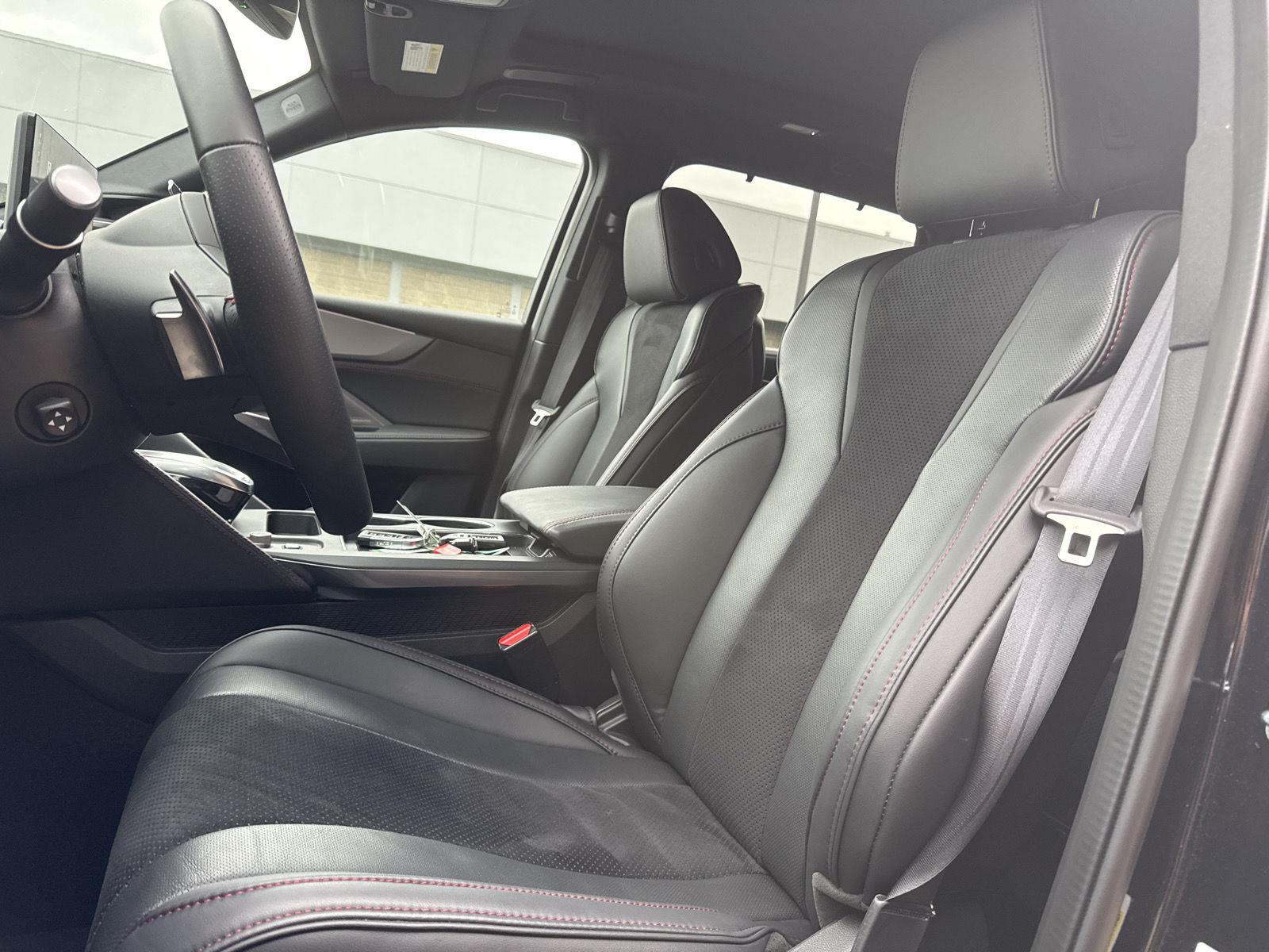 Certified Used 2026 Majestic Black Pearl Acura A-Spec image 9
