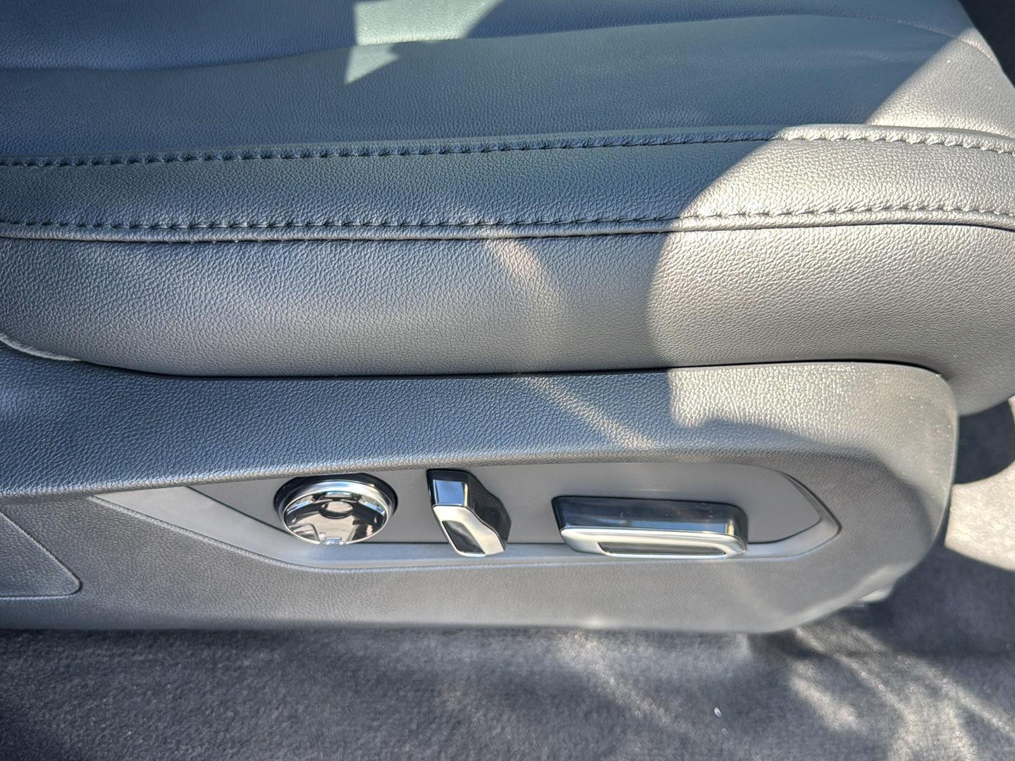 New 2026 Liquid Carbon Metallic Acura SH-AWD image 14