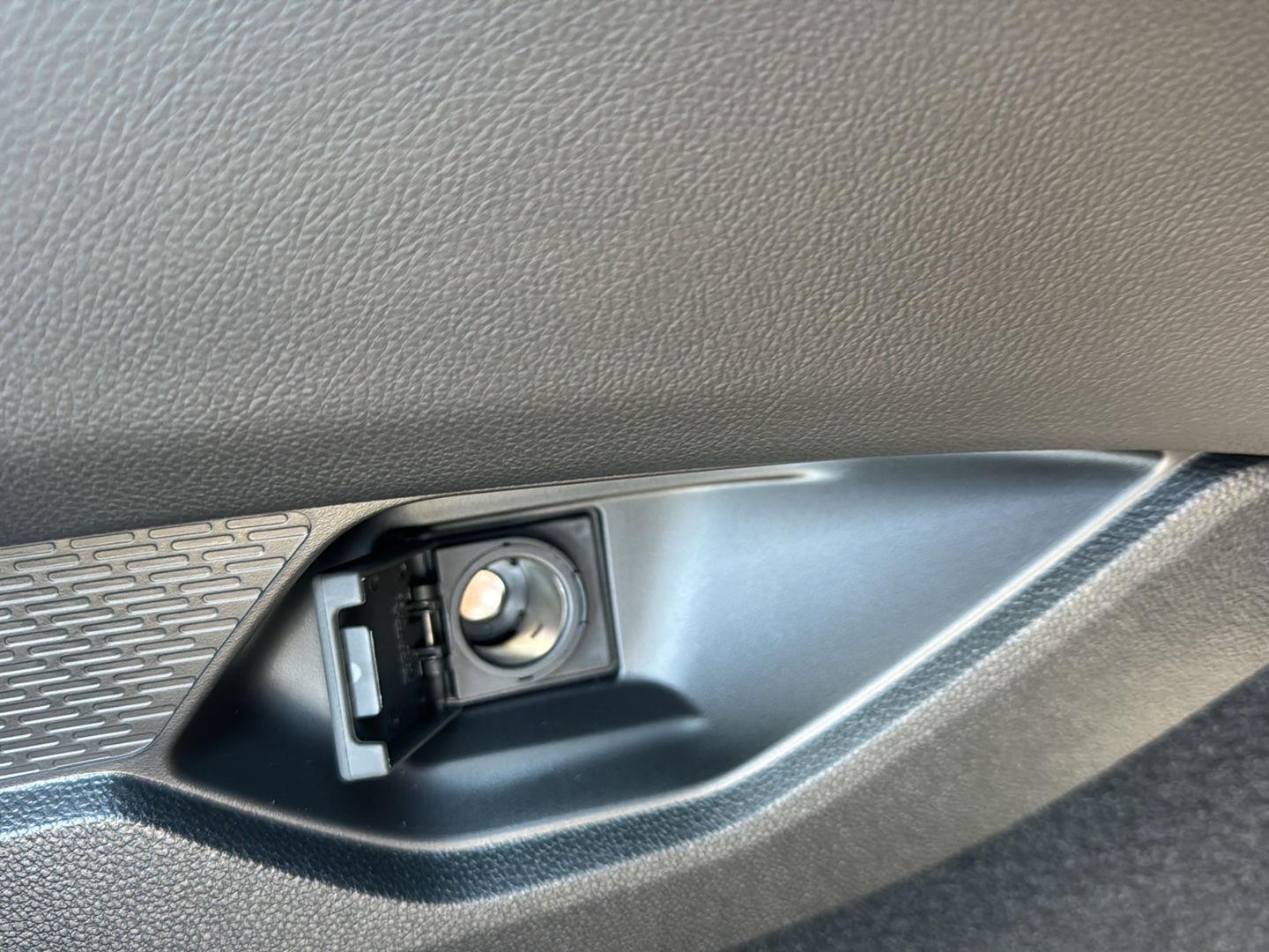 New 2026 Liquid Carbon Metallic Acura SH-AWD image 15