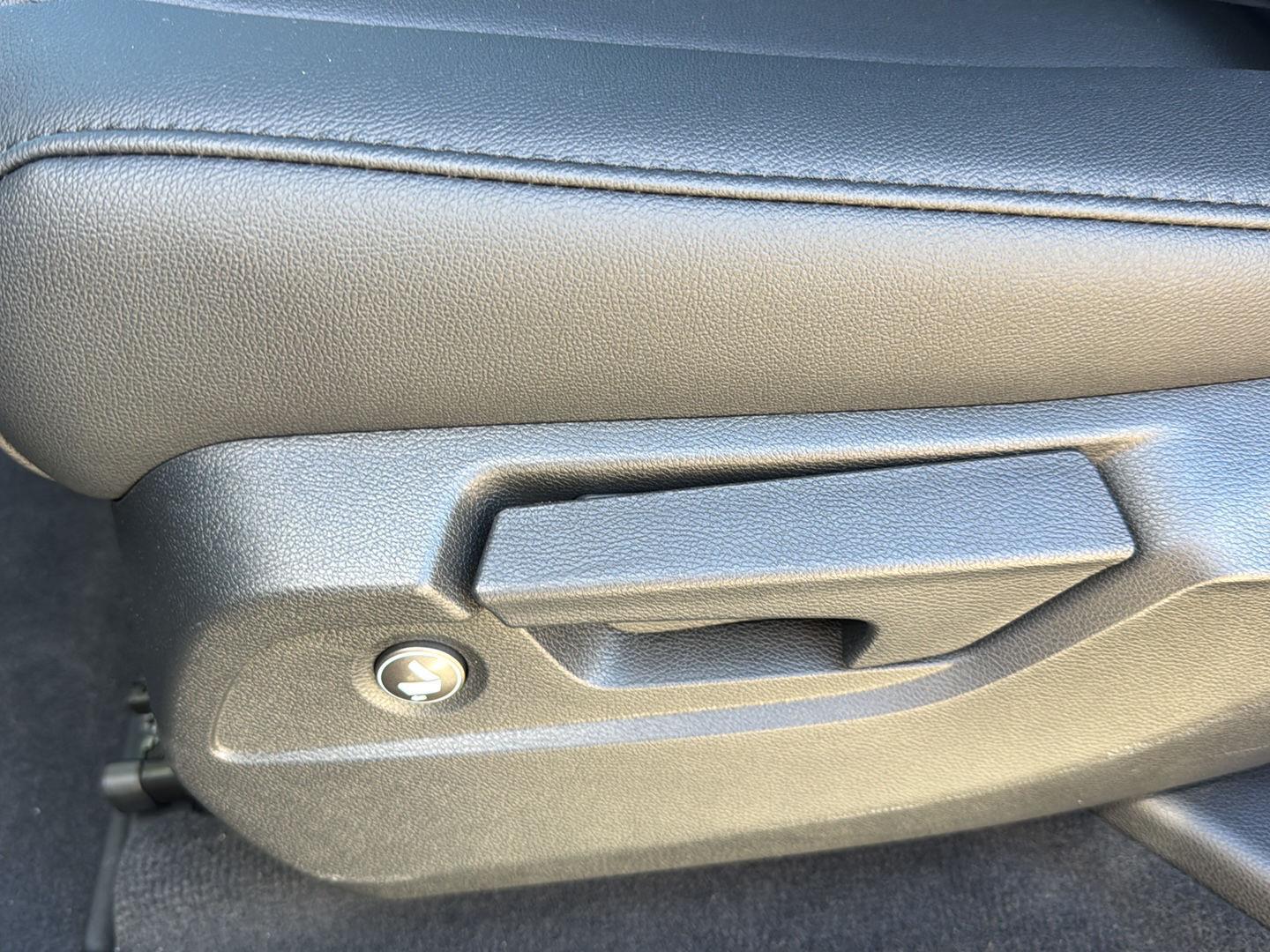 New 2026 Liquid Carbon Metallic Acura SH-AWD image 18