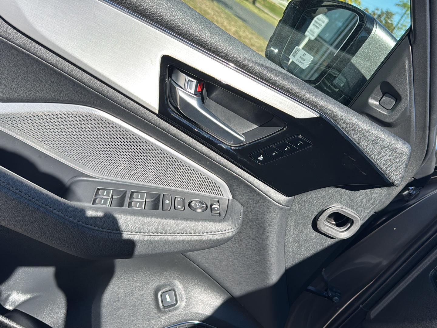 New 2026 Liquid Carbon Metallic Acura SH-AWD image 23