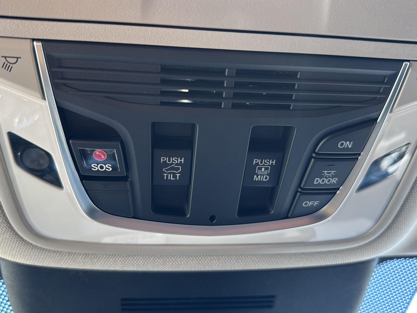 New 2026 Liquid Carbon Metallic Acura SH-AWD image 32