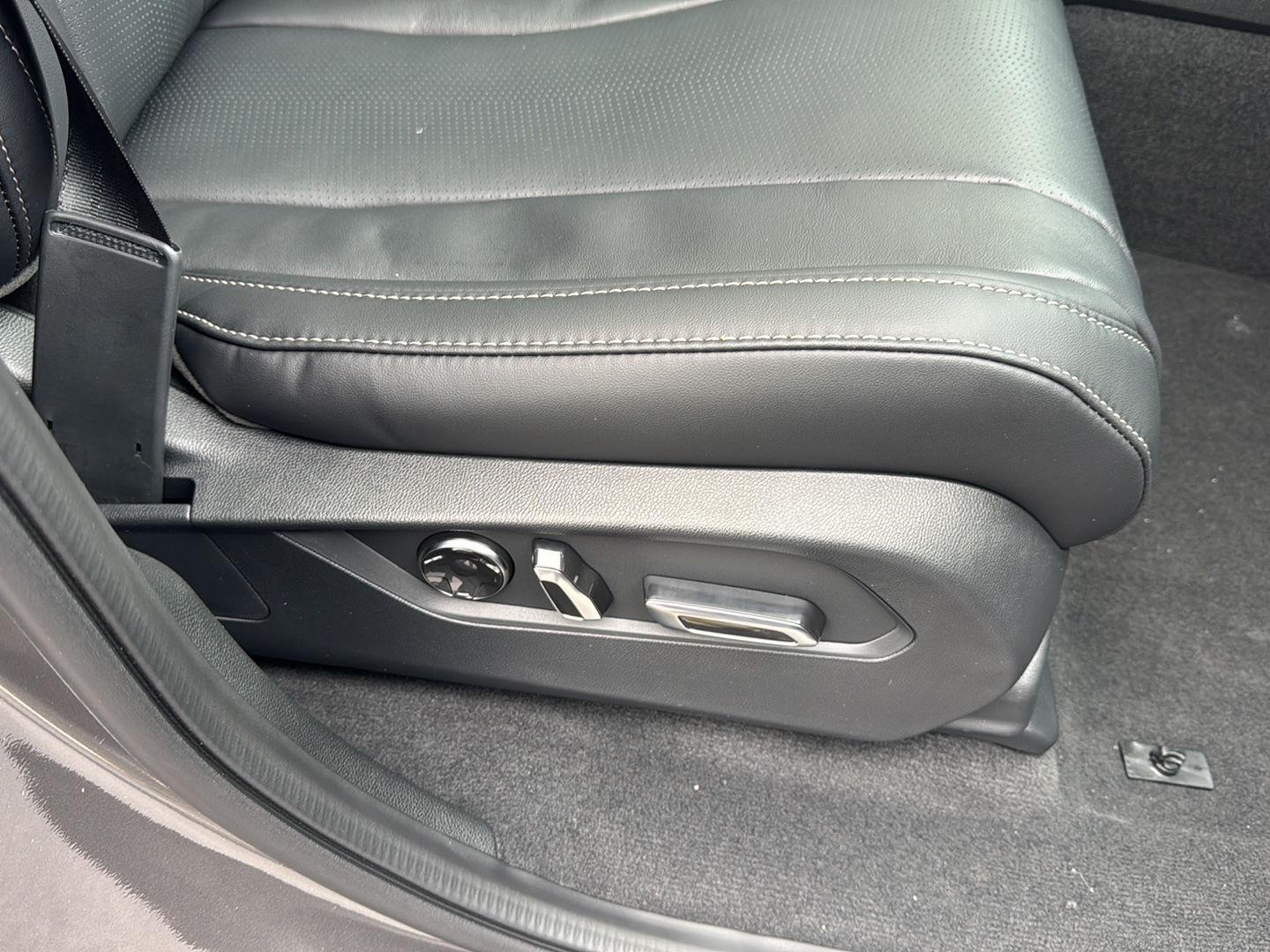 New 2026 Liquid Carbon Metallic Acura SH-AWD w/Tech image 20