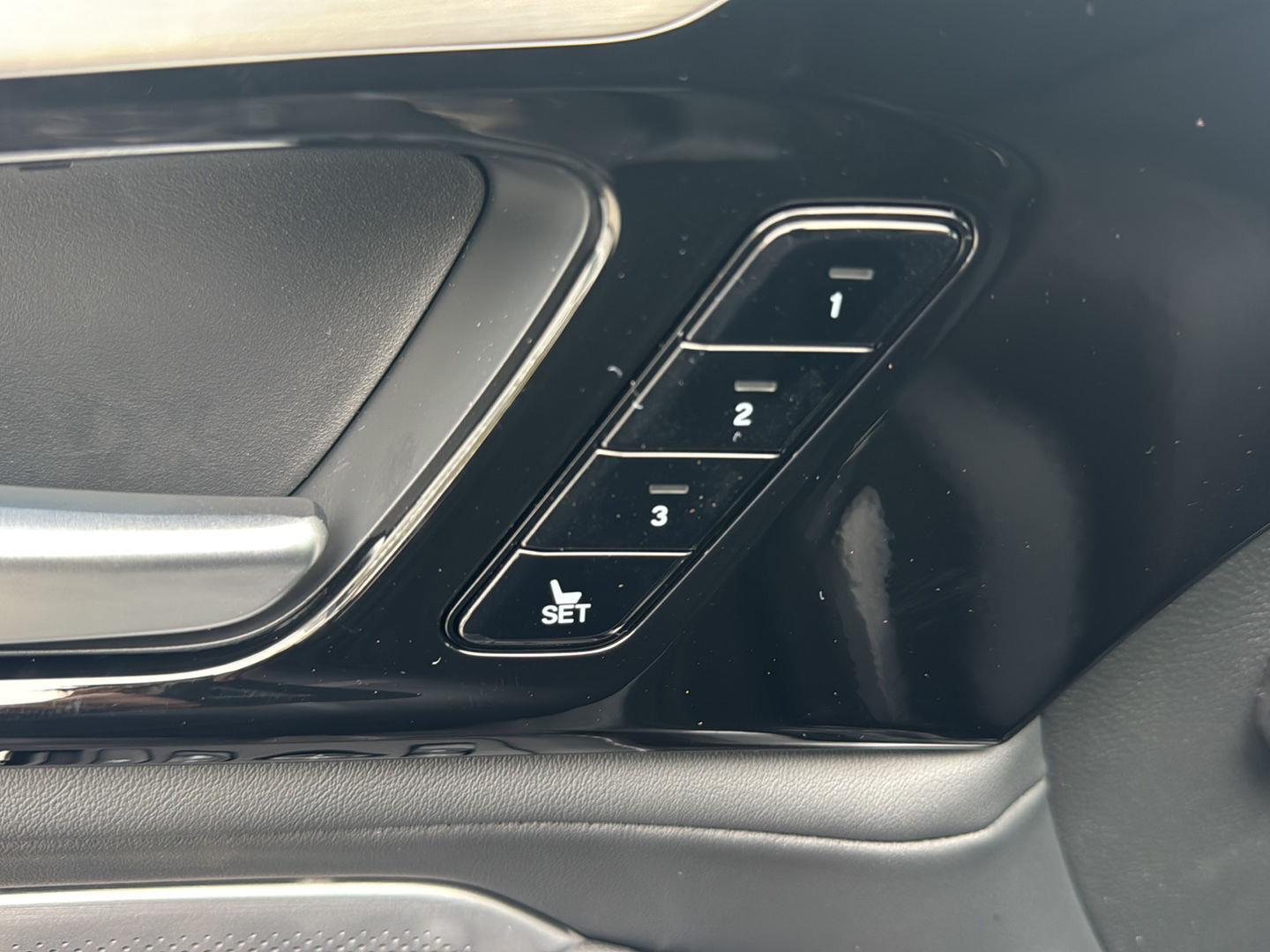 New 2026 Liquid Carbon Metallic Acura SH-AWD w/Tech image 30