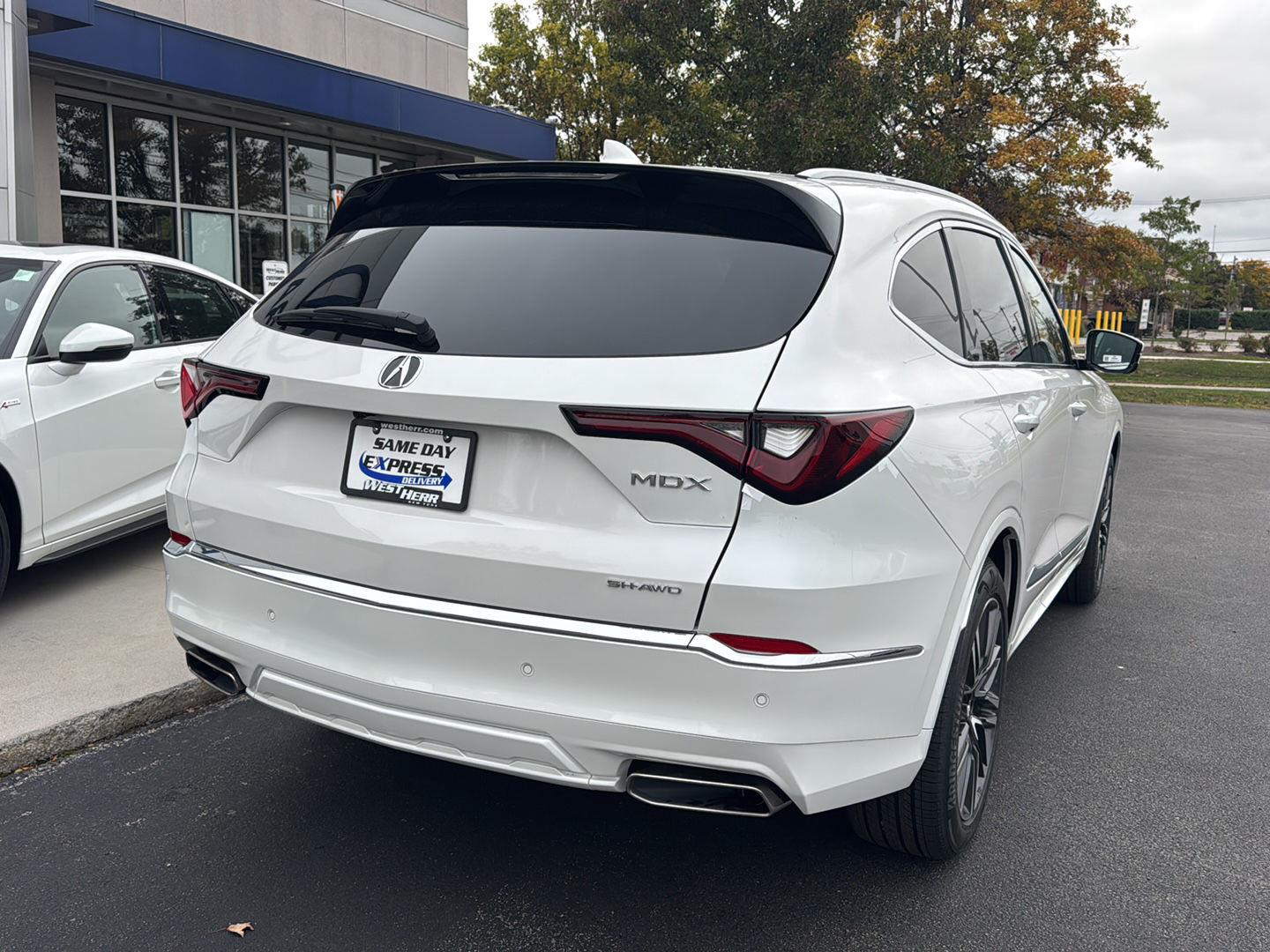 New 2026 Platinum White Pearl Acura SH-AWD w/Advance image 9