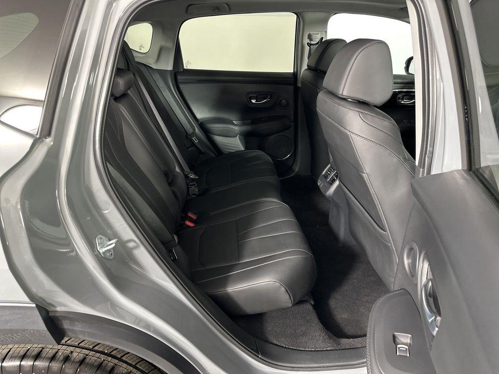 Used 2025 Urban Gray Pearl Acura Base image 31