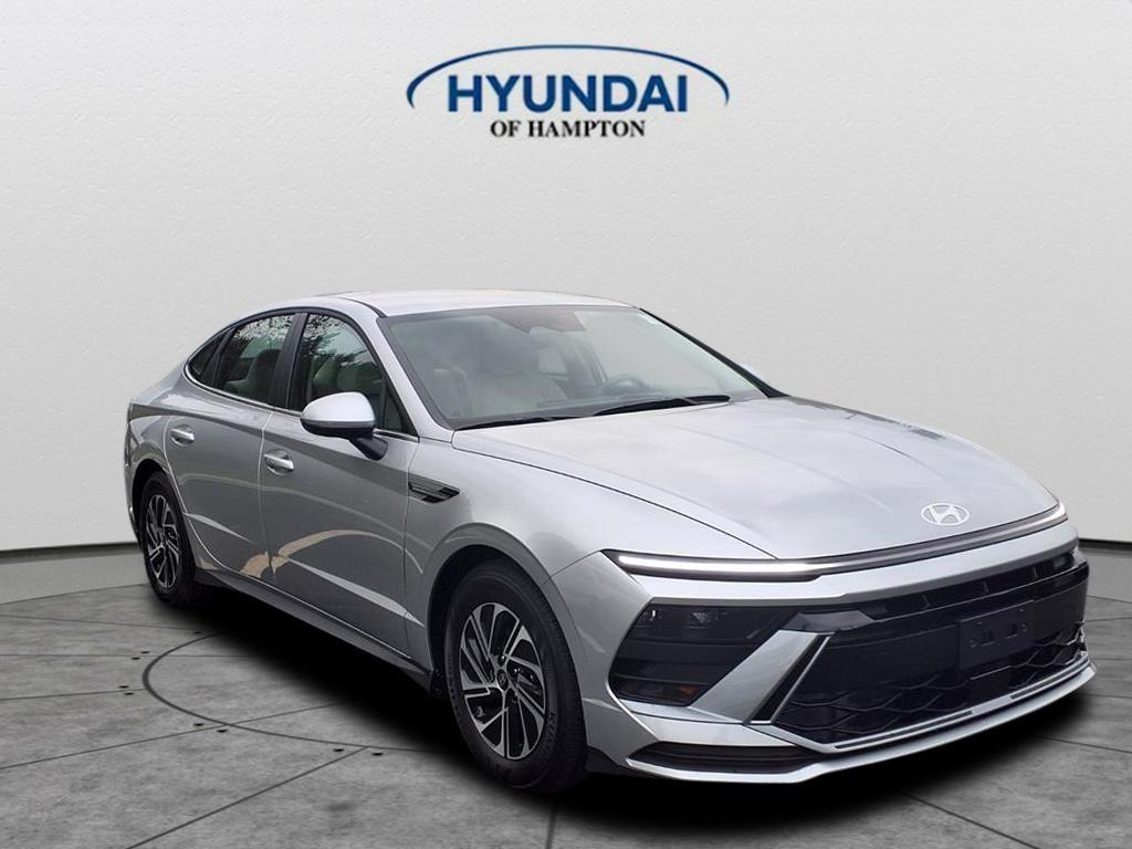 2026 Hyundai Sonata Hybrid