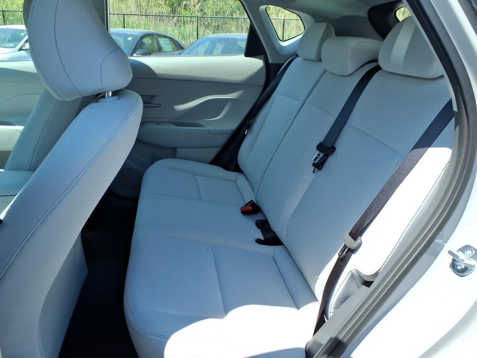 New 2026 Cyber Gray Metallic Hyundai SE image 14