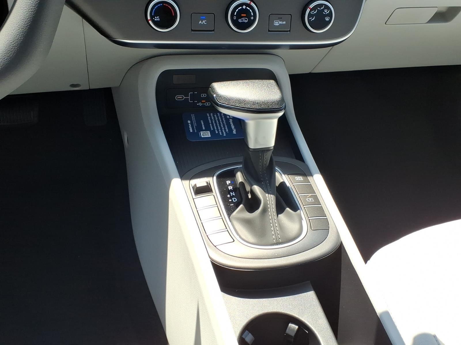 New 2026 Cyber Gray Metallic Hyundai SE image 23