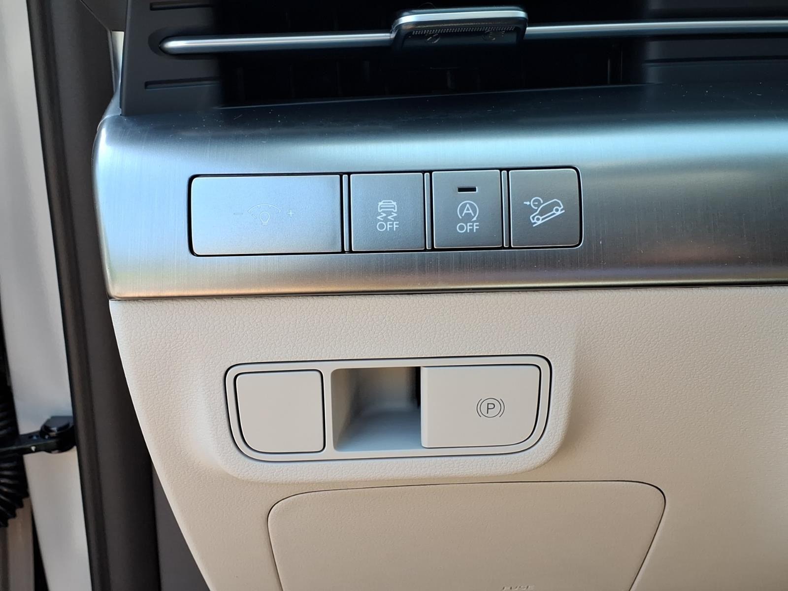 New 2026 Cyber Gray Metallic Hyundai SE image 26