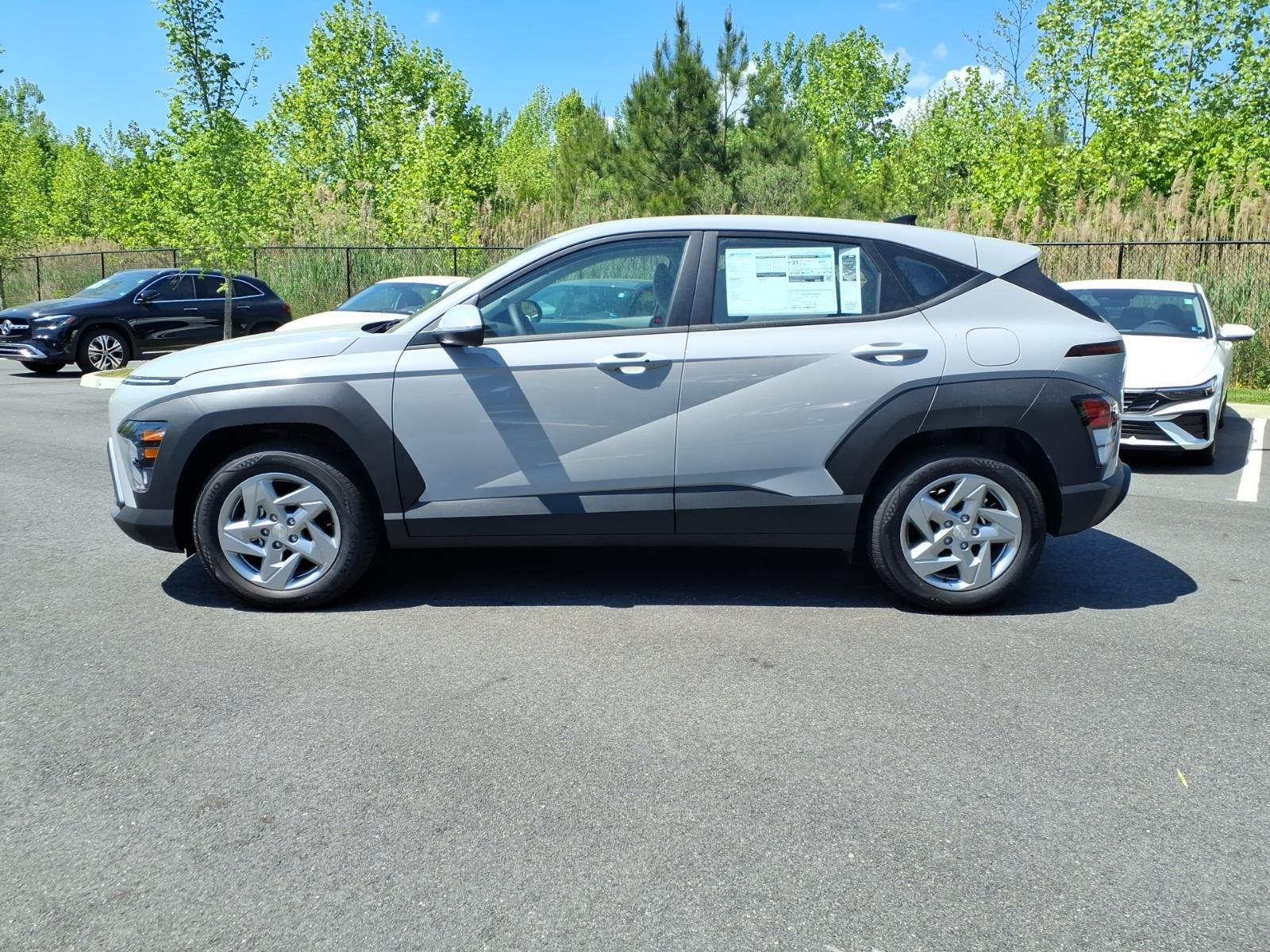 New 2026 Cyber Gray Metallic Hyundai SE image 10
