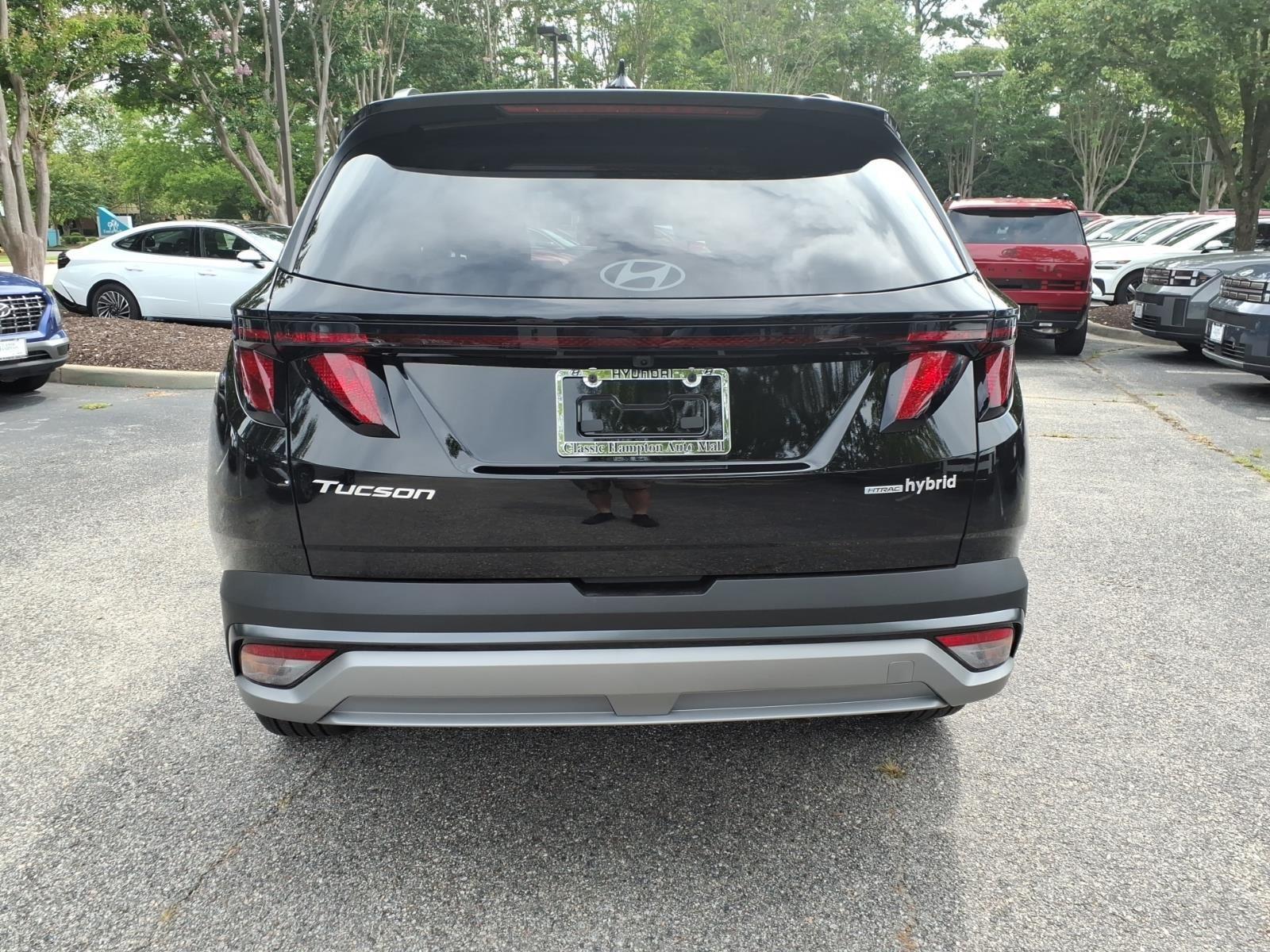 New 2026 Ash Black Hyundai SEL image 7