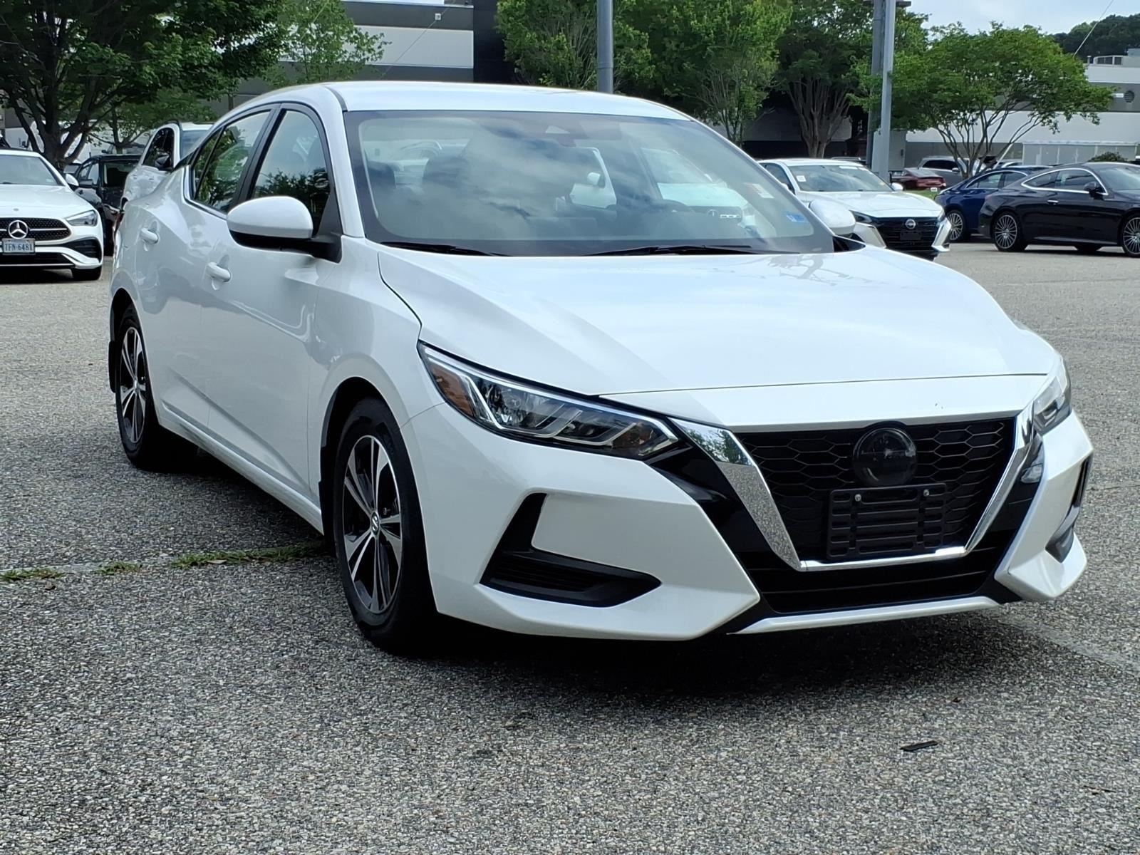 Used 2022 Aspen White TriCoat Pearl Nissan SV image 5