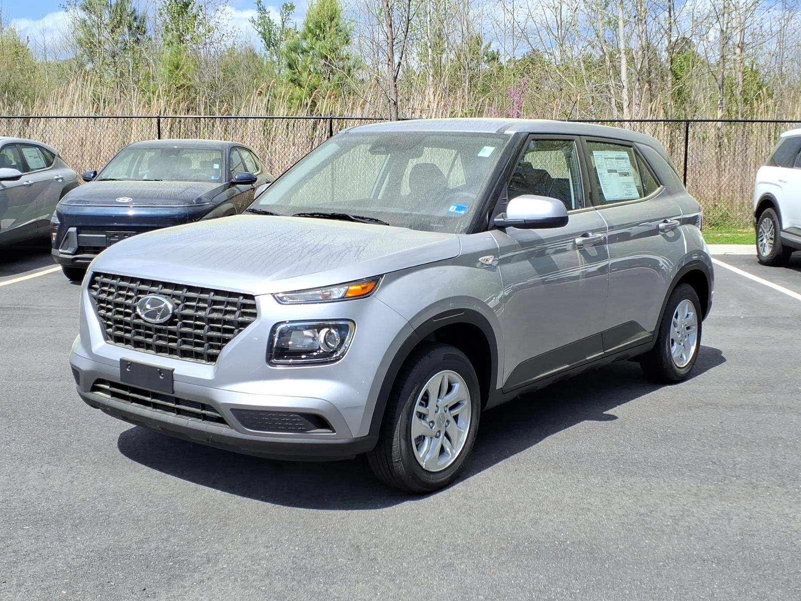 2026 Hyundai VENUE SE