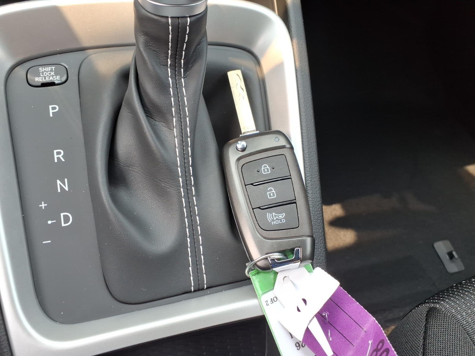 New 2026 Lunar White Hyundai SE image 32