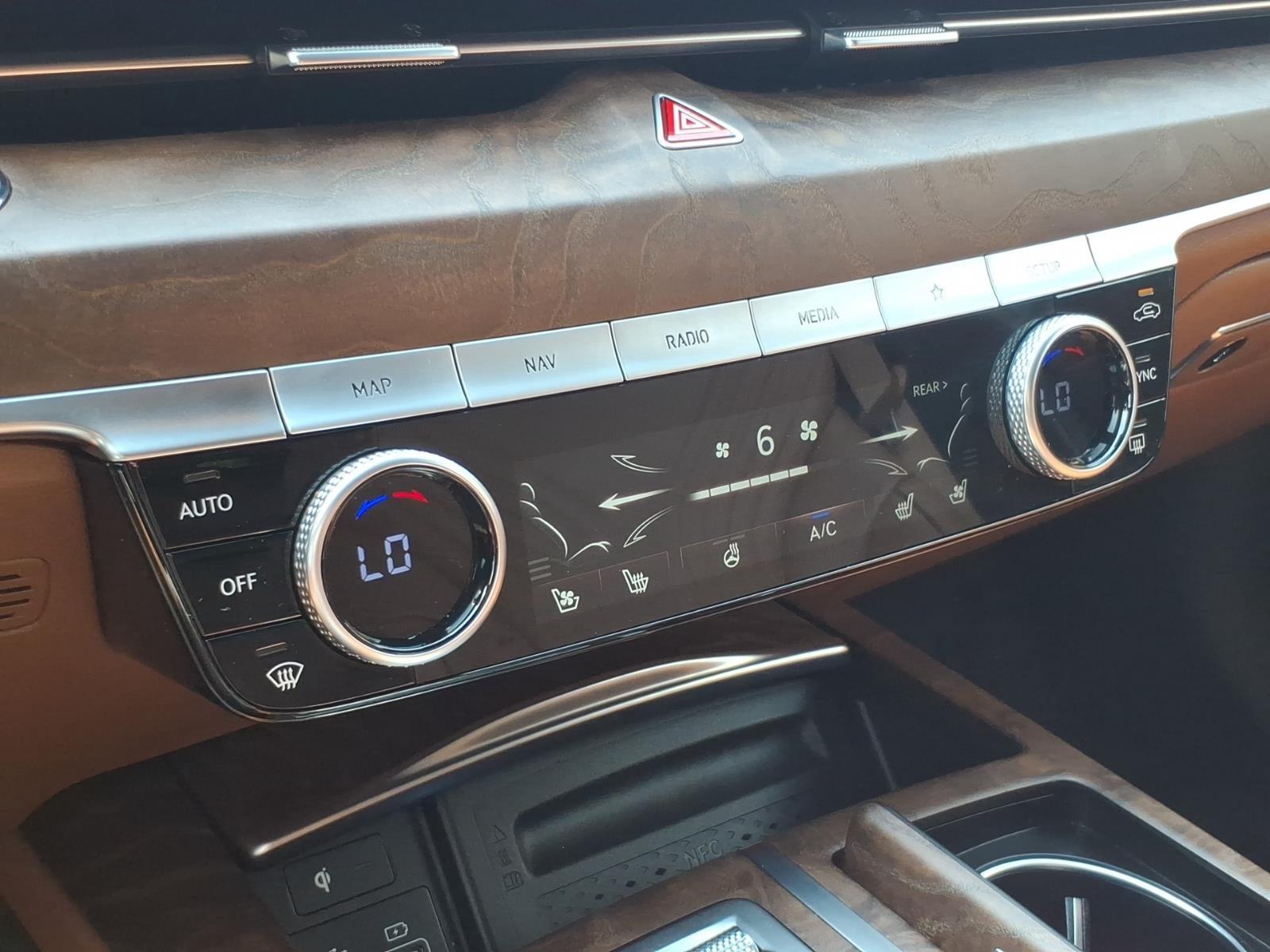 Used 2021 Adriatic Blue Genesis 3.5T Prestige AWD image 20