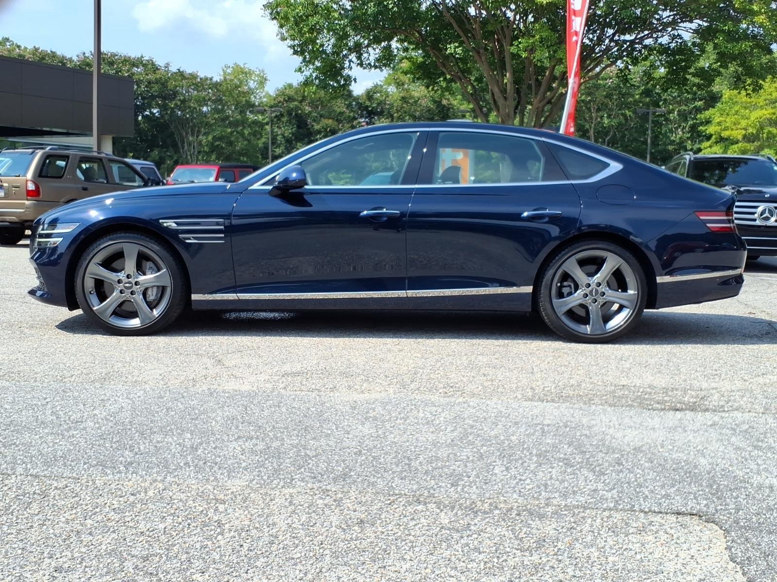 Used 2021 Adriatic Blue Genesis 3.5T Prestige AWD image 3