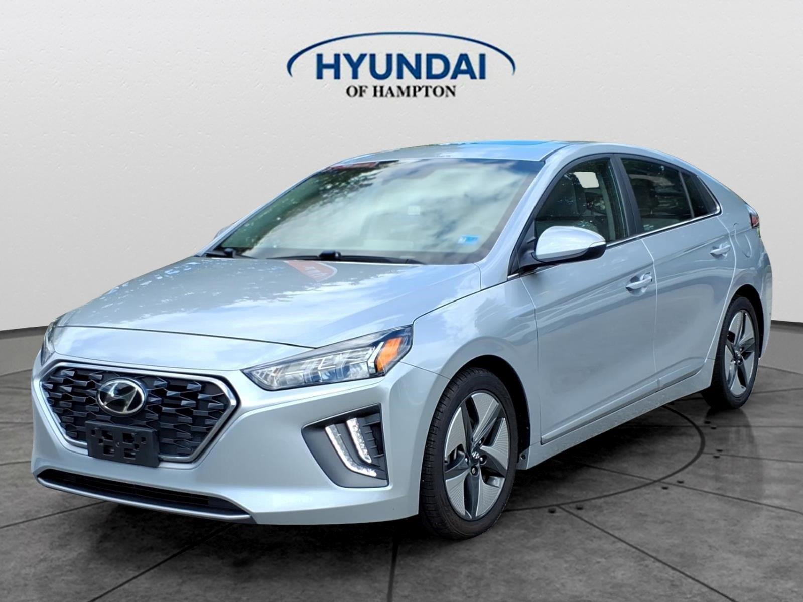 Stellar Silver 2022 Hyundai Ioniq Hybrid Hatchback Front-Wheel Drive Automatic