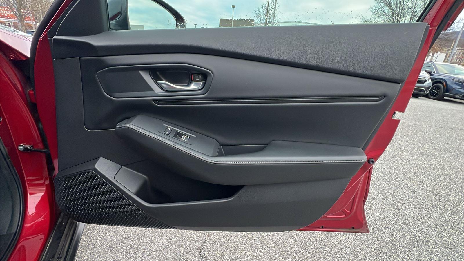 2023 Honda Accord Hybrid Sport - 11