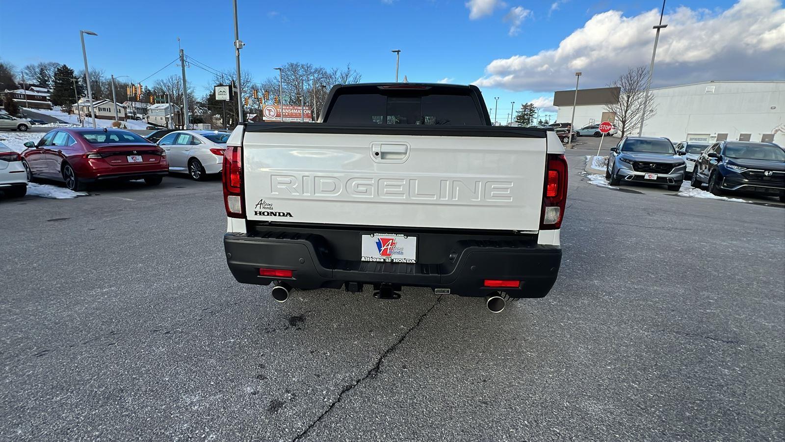 2026 Honda Ridgeline Black Edition - 4