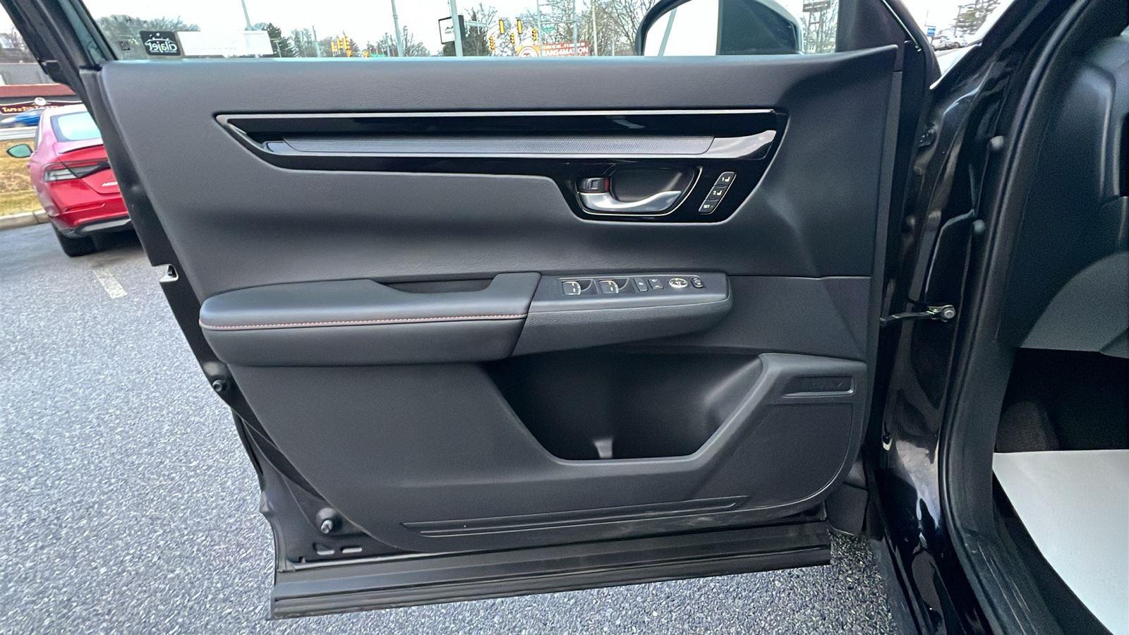 2024 Honda CR-V Hybrid Sport Touring at Altoona Honda