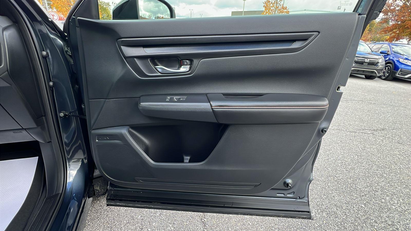 2026 Honda CR-V Hybrid Sport-L at Altoona Honda