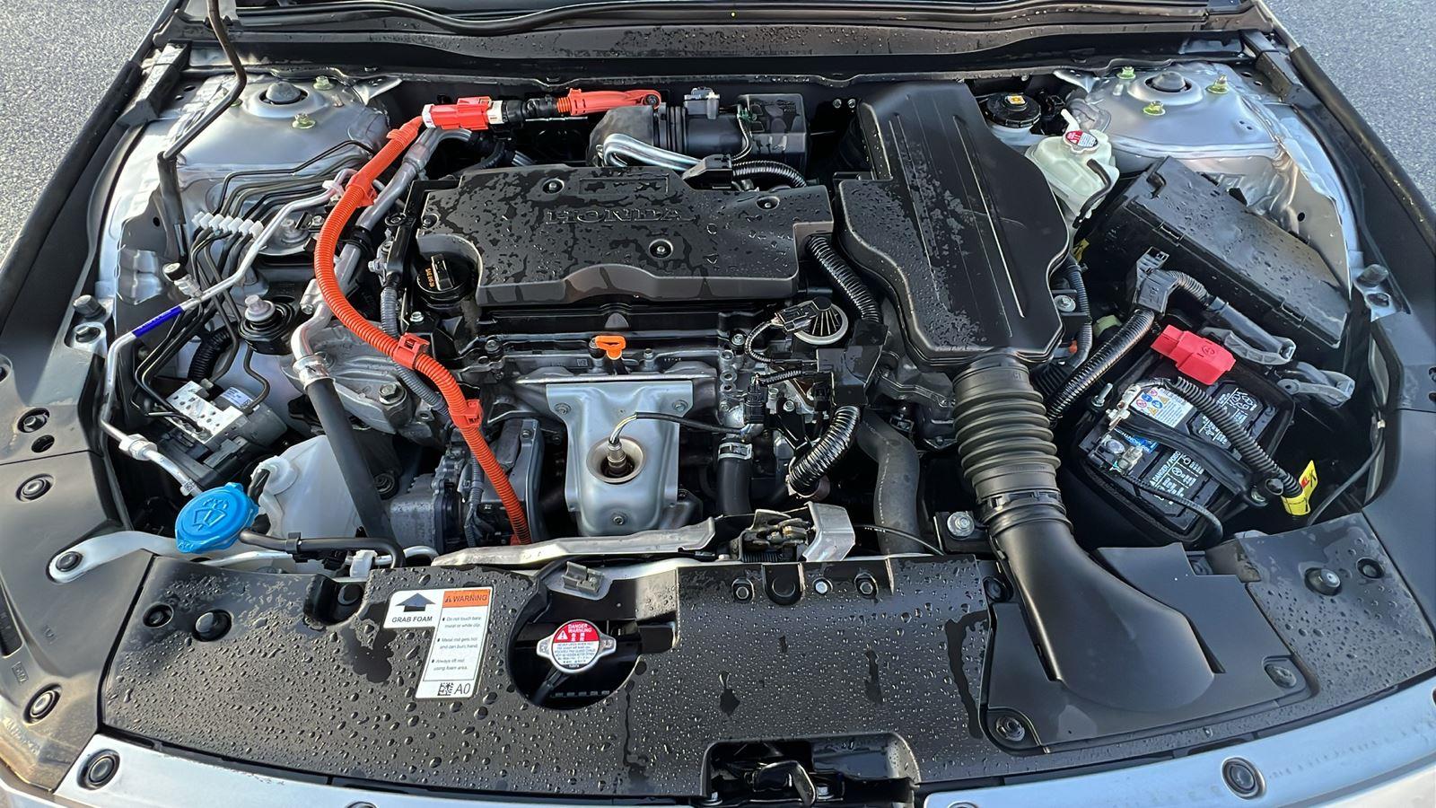 2021 Honda Accord Hybrid EX - 9
