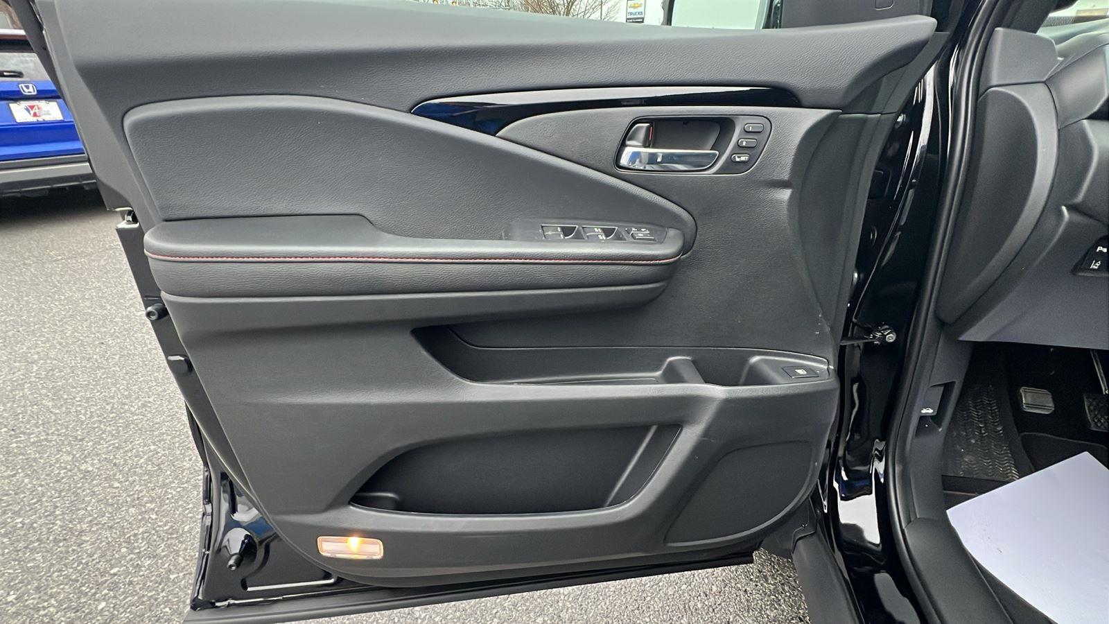 2026 Honda Ridgeline Black Edition at Altoona Honda